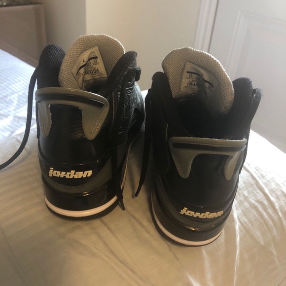 Air jordan Nike boys shoe - Picture 2 of 6